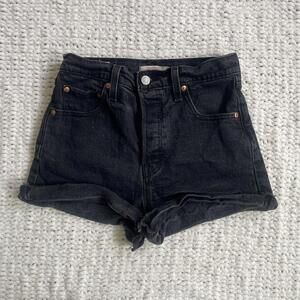 Levi's Women's Black Ribcage Short - Size 26